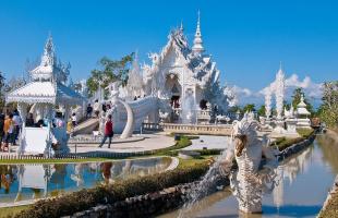 Белый храм Таиланда (Wat Rong Khun) – прекрасная сказка во плоти